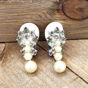 Vintage Pearlcore Clip On Earrings Pearls and Smoky Grey Rhinestones
